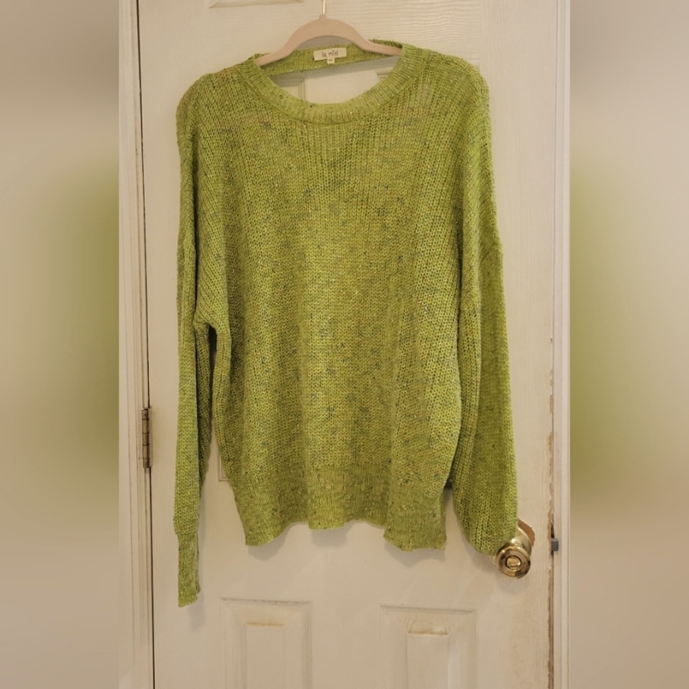 la miel NWOT Green Sweater M/L